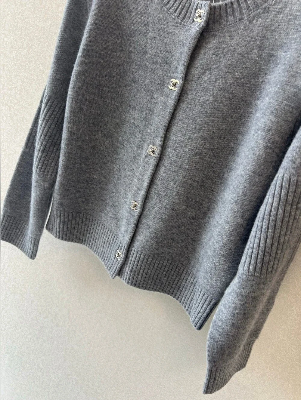 CHANEL Gray Cashmere Crewneck Cardigan